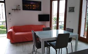 Apt.5 - Residence Delle Rose